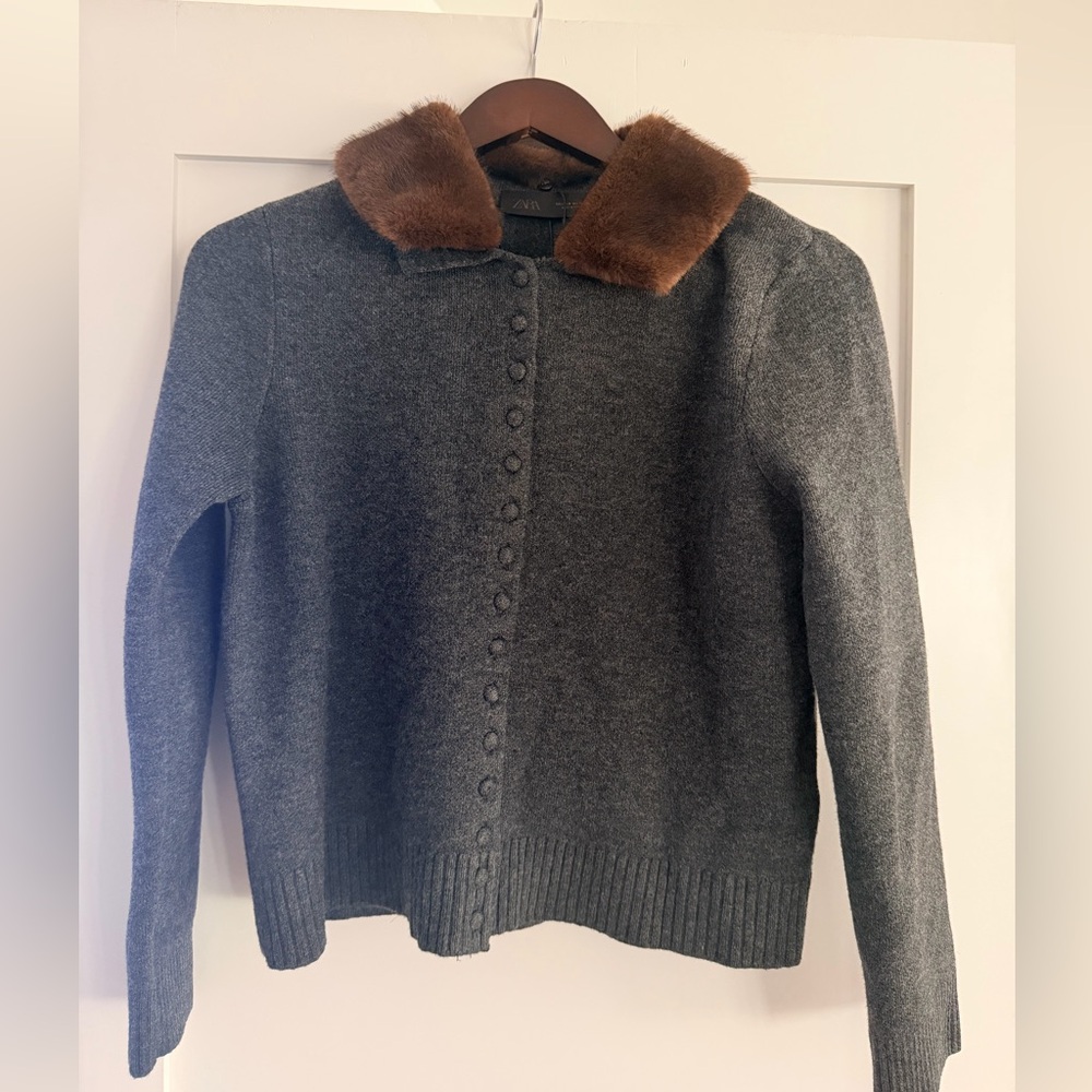 NWT Zara fur collar cardigan